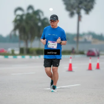 Runner Photo 7520971