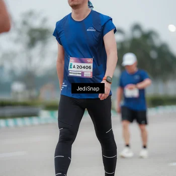 Runner Photo 7520974