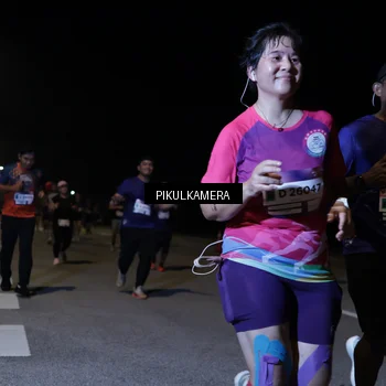 Runner Photo 7520975