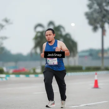 Runner Photo 7520985