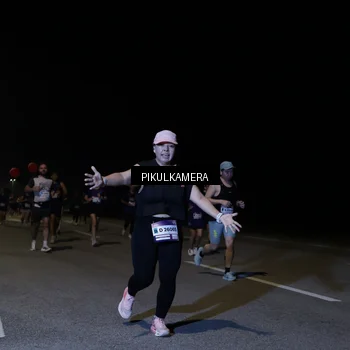 Runner Photo 7520989