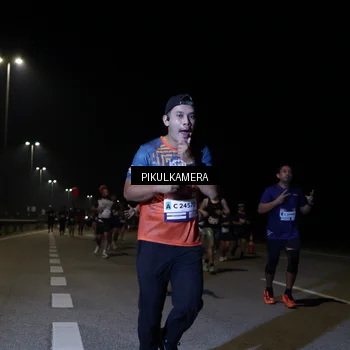 Runner Photo 7520993