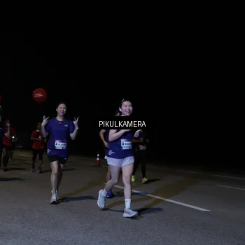 Runner Photo 7521056