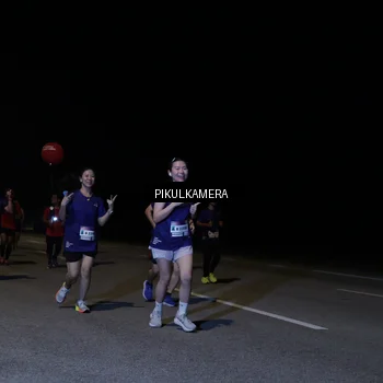 Runner Photo 7521057