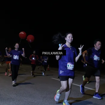 Runner Photo 7521069