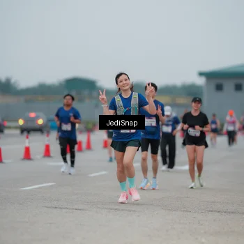 Runner Photo 7521072