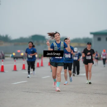 Runner Photo 7521078