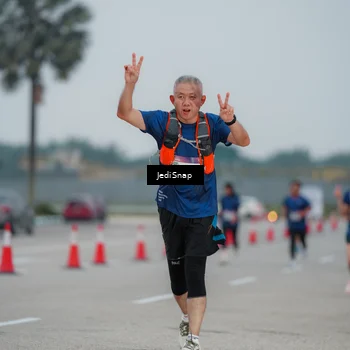 Runner Photo 7521082