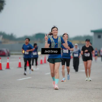 Runner Photo 7521084