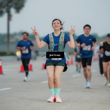 Runner Photo 7521087