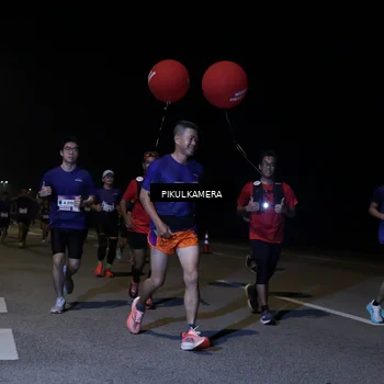 Runner Photo 7521096