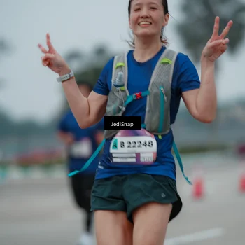 Runner Photo 7521100