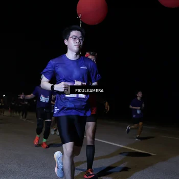 Runner Photo 7521111