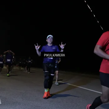 Runner Photo 7521121