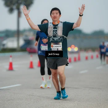 Runner Photo 7521136