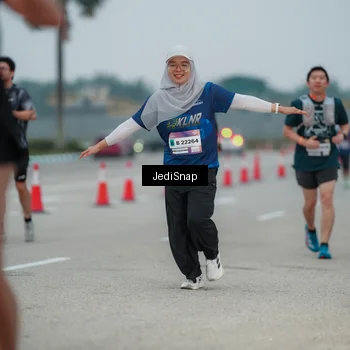 Runner Photo 7521137