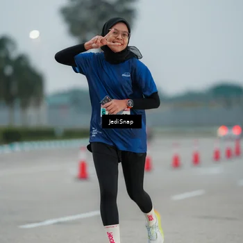 Runner Photo 7521139