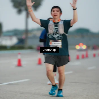 Runner Photo 7521152