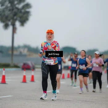 Runner Photo 7521161