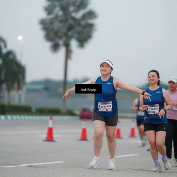 Runner Photo 7521167
