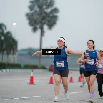 Runner Photo 7521170