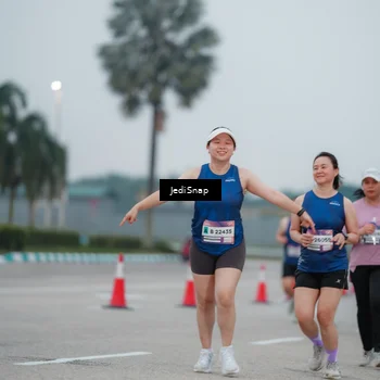 Runner Photo 7521176