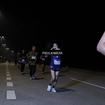 Runner Photo 7521178