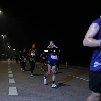 Runner Photo 7521181