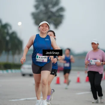 Runner Photo 7521188