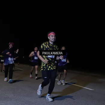 Runner Photo 7521194