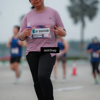 Runner Photo 7521203