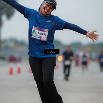Runner Photo 7521210