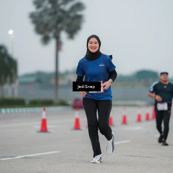 Runner Photo 7521224