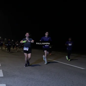 Runner Photo 7521226