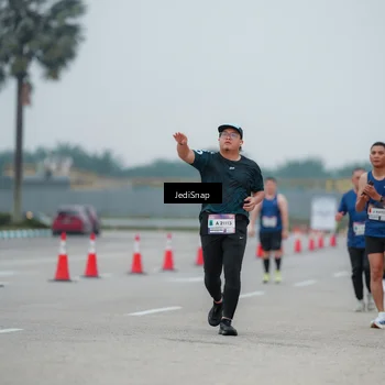 Runner Photo 7521232