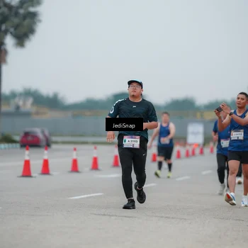 Runner Photo 7521239