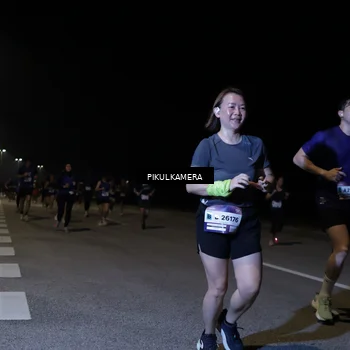 Runner Photo 7521245