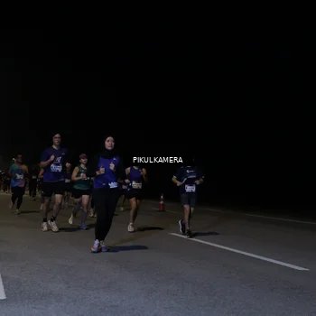 Runner Photo 7521247