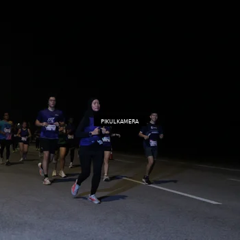 Runner Photo 7521249