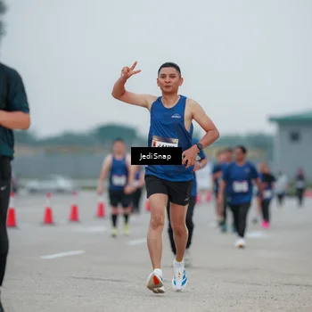 Runner Photo 7521253