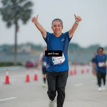 Runner Photo 7521268