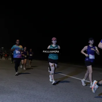 Runner Photo 7521277
