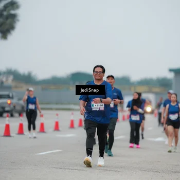 Runner Photo 7521284