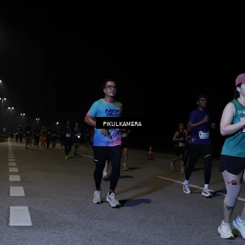 Runner Photo 7521286