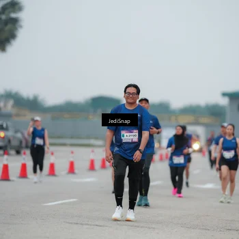 Runner Photo 7521287