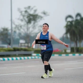 Runner Photo 7521303