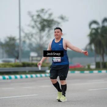 Runner Photo 7521305