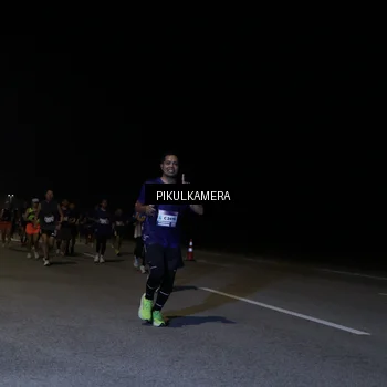 Runner Photo 7521333