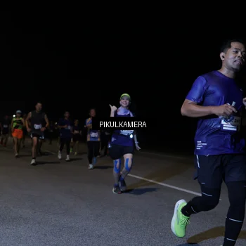 Runner Photo 7521340