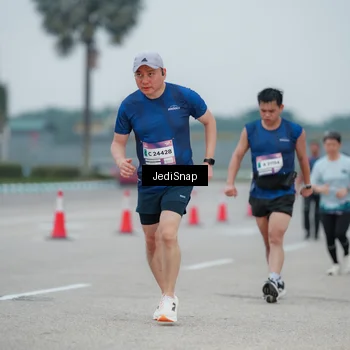 Runner Photo 7521347